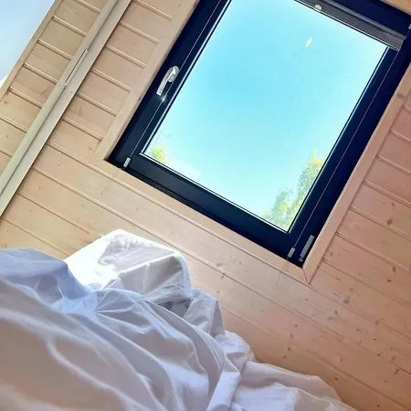 Kotwica * Jezierzany