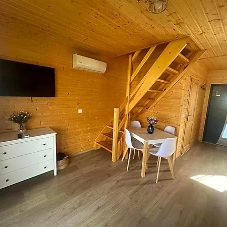 Kotwica Lodge *