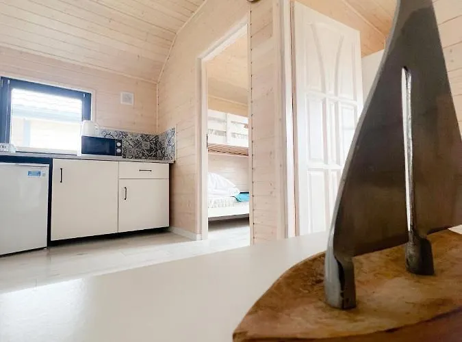 Kotwica * Jezierzany